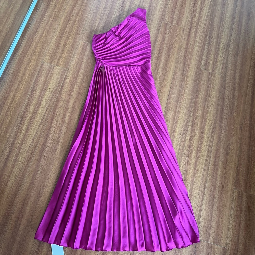 Abercrombie & Fitch Giselle Pleated One Shoulder Maxi Dress Satin Pink Small S